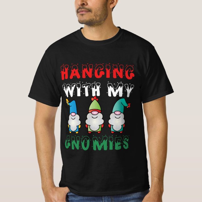 Camiseta Colgando Con Mis Gnomías (Anverso)