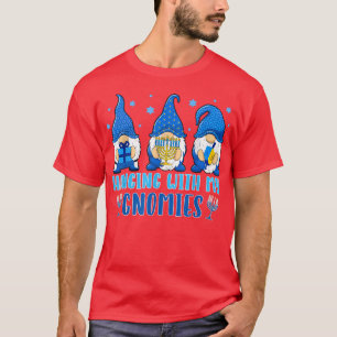 Camiseta Colgando Con Mis Gnomies Hanukkah Dreidel Chanukah