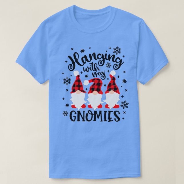 Camiseta Colgando Con Mis Gnomies, las luces navideñas se v (Diseño del anverso)