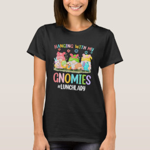 Camiseta Colgando Con Mis Gnomies Lunch Lady Easter Bunny G