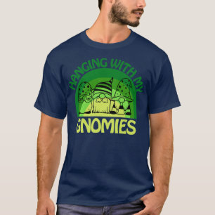 Camiseta colgando con mis gnomos