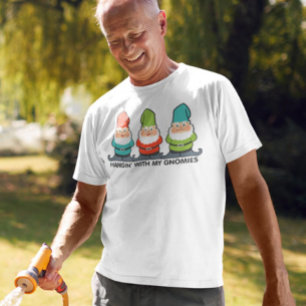 Camiseta Colgar con mis amigos de Gnomies