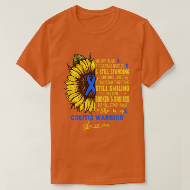 Camiseta Colitis Awareness She is A Colitis Warrior She is  (Diseño del anverso)