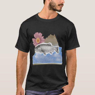 Camiseta Collage Botánico de Pescado de Periódico