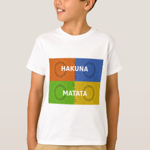 Camiseta Collage de arte pop colorido y mensaje "Hakuna Mat