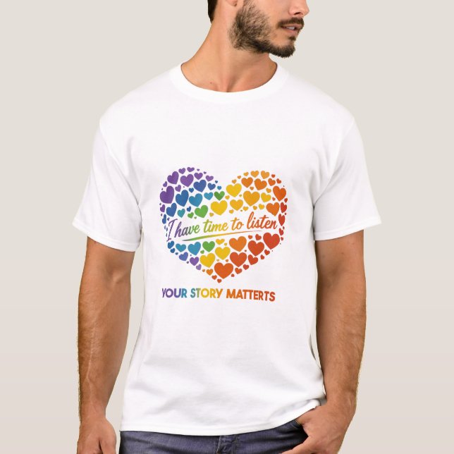 Camiseta Collage de corazón de arcoíris vibrante con escrit (Anverso)