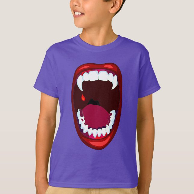 Camiseta Colmillos de vampiro, espectáculo de terror campy, (Anverso)