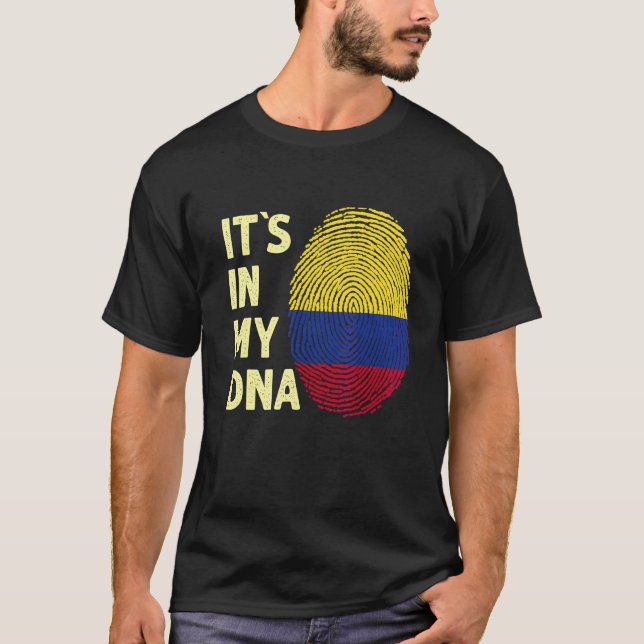 Camiseta Colombia En Mi Adn El Equipo Colombiano De Bandera (Anverso)