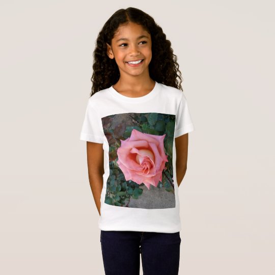 Camiseta color de rosa rosado