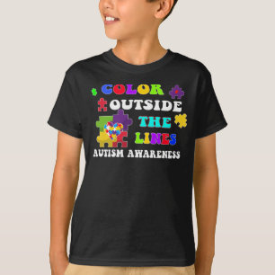 Camiseta Color fuera de la línea de conciencia del autismo