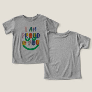 Camiseta color gris bebé orgulloso