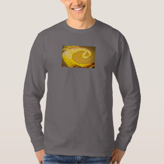 Camiseta color oro cola de dragón