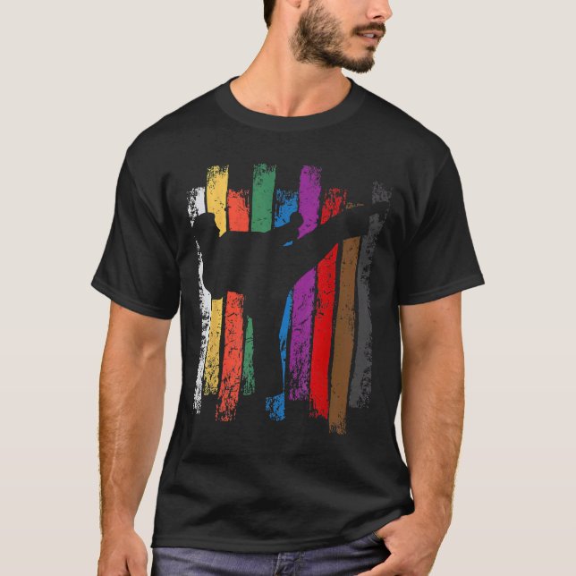 Camiseta Colores de Cinturón de Karate Silueta (Anverso)