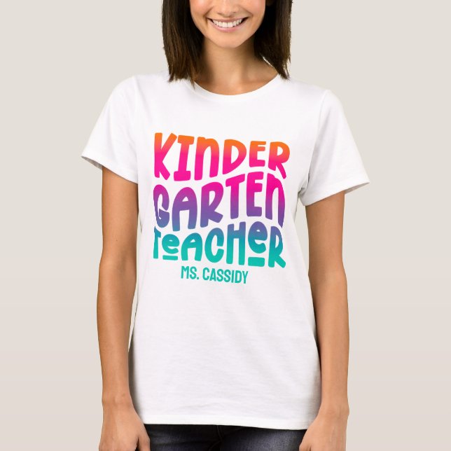 Camiseta Colorful Ombre Textos del profesor de guardería (Anverso)