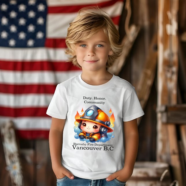 Camiseta ¡Colorido bombero personalizado listo! (Subido por el creador)