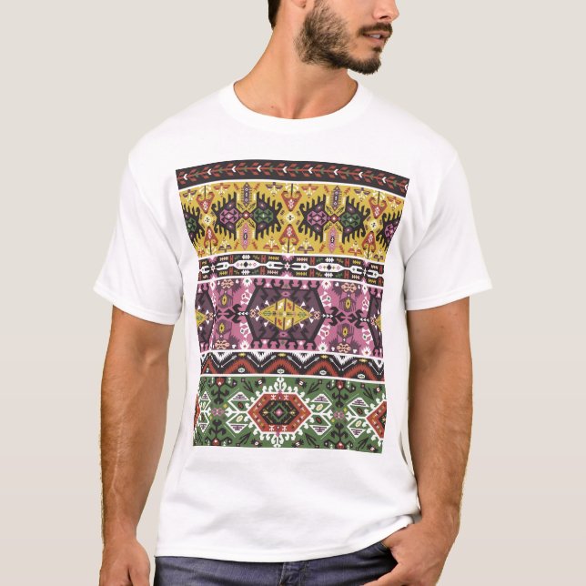 Camiseta Colorido estilo tribal, sin fisuras. (Anverso)