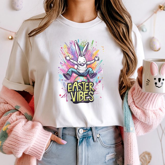 Camiseta Colorido grafiti de conejo con vibraciones de Pasc (Subido por el creador)