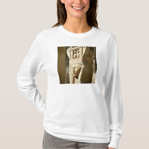 Camiseta columna Hathor-dirigida, de la capilla de