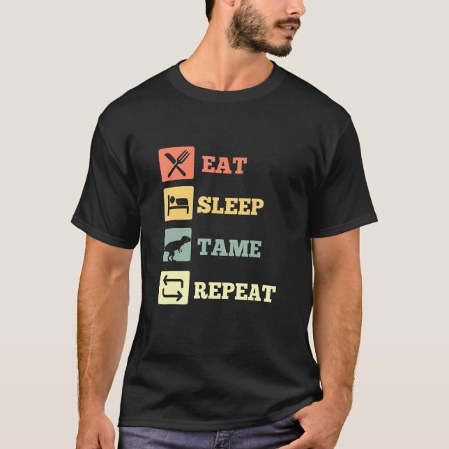Camiseta Comer Dinosaurio de repetición de tame de sueño (Anverso)