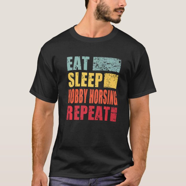 Camiseta Comer Dormir Hobby Horsing Repetir (Anverso)