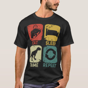 Camiseta Comer Sleep Tame Repetir Dinosaur Gaming Geek Funn
