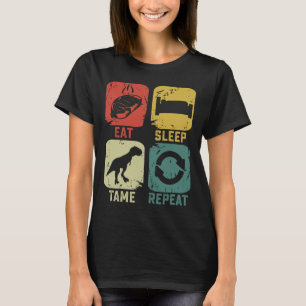 Camiseta Comer Sleep Tame Repetir Dinosaurio Gaming Geek Fu