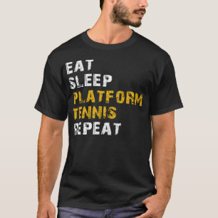 Camiseta comer tenis en la plataforma de dormir