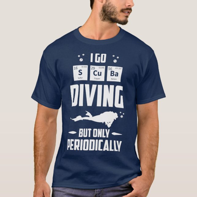 Camiseta Comida de mesa periódica de buceo Scuba divertida (Anverso)
