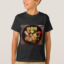 Camiseta Comida Japonesa Cruda Deliciosa Sirviendo Sushi