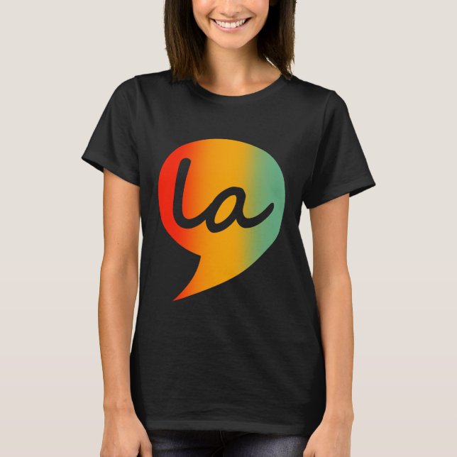 Camiseta Comma La Kamala Harris Por La Presidencia 2024 (Anverso)