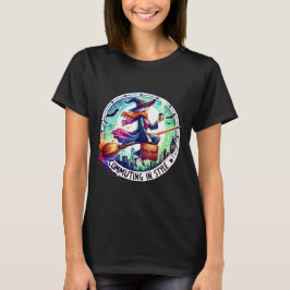 Camiseta Commuting in Style – Elegant Witch Design for Tre