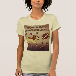 Camiseta Cómnior marrón jugando a fútbol femenino