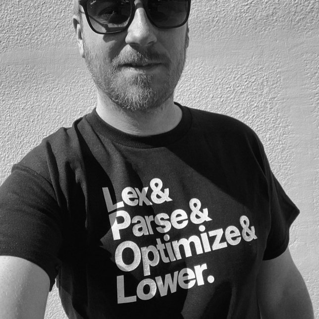 Camiseta Compilador ampersand 2 (Subido por el creador)