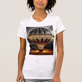 Camiseta Complex Design On Semi Transparent Hot Air Balloon