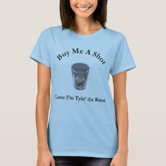 Camiseta Cómprame una bachiller con un disparo o una camise