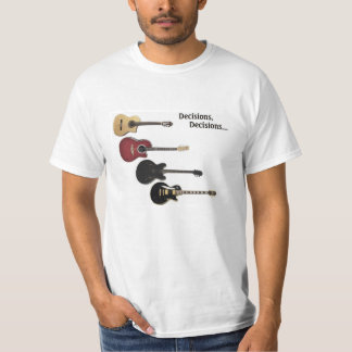 Camiseta con 4 guitarras y decisiones, decisiones…