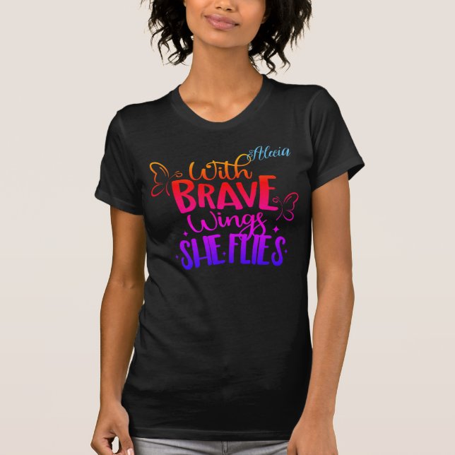 Camiseta Con Alas Valientes Mujer  (Anverso)