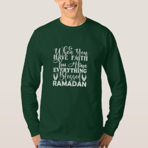 Camiseta con cita inspiradora de Ramadán