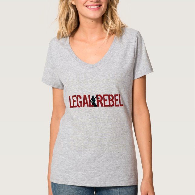 Camiseta con cuello de pico del logotipo rojo (Anverso)
