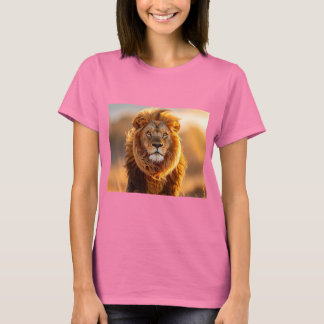 Camiseta con imagen de león