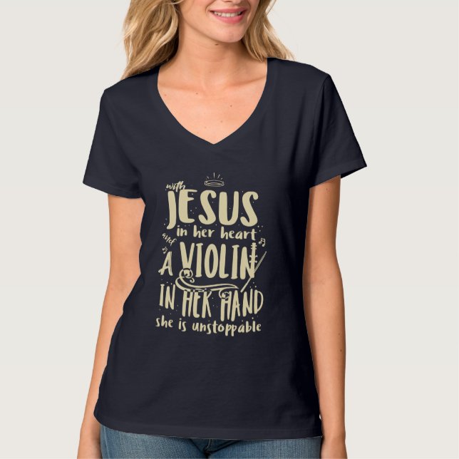 Camiseta Con Jesús en su corazón un violín en su mano (Anverso)