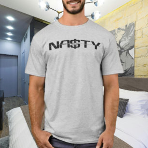 Camiseta con lema NASTY