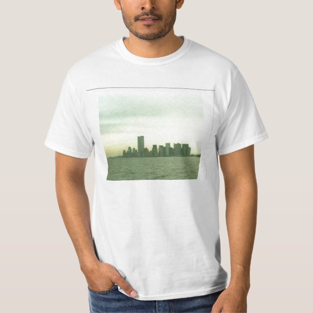 Camiseta con pre 9/11/01 horizonte de Nueva York (Anverso)