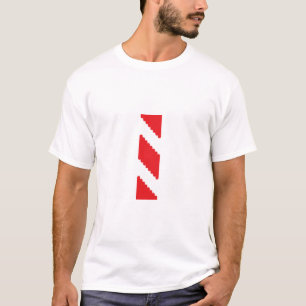 Camiseta con símbolo zigzag rojo