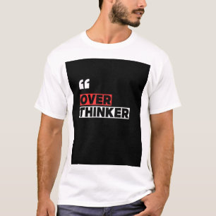 CAMISETA CON TEXTO IMPRESA OVER THINKER