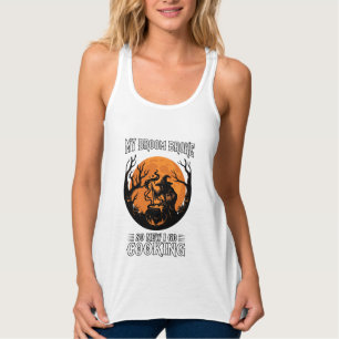 Camiseta Con Tirantes Bruja Caldera Luna Llena Cocina Escoba Rota