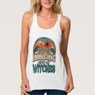 Camiseta Con Tirantes Colgando Con Mis Brujas Diseño Vintage de Hallowee