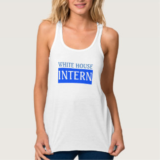 CAMISETA CON TIRANTES INTERNO DE LA CASA BLANCA