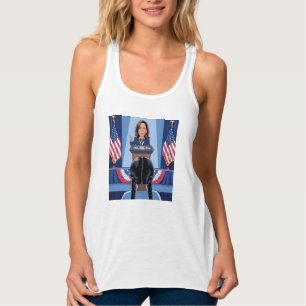 CAMISETA CON TIRANTES NIECE DE KAMALA HARRIS