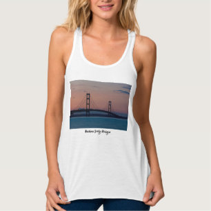 Camiseta Con Tirantes Puente Mackinac En La Parte Superior Del Dedo